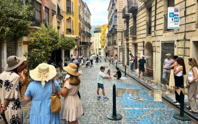 La tradición también se juega en la Feria Modernista de Alcoy